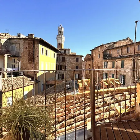 La Costarella - With Cozy Terrace Апартаменты Сиена