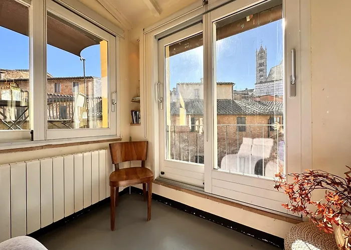 La Costarella - With Cozy Terrace Appartamento Siena